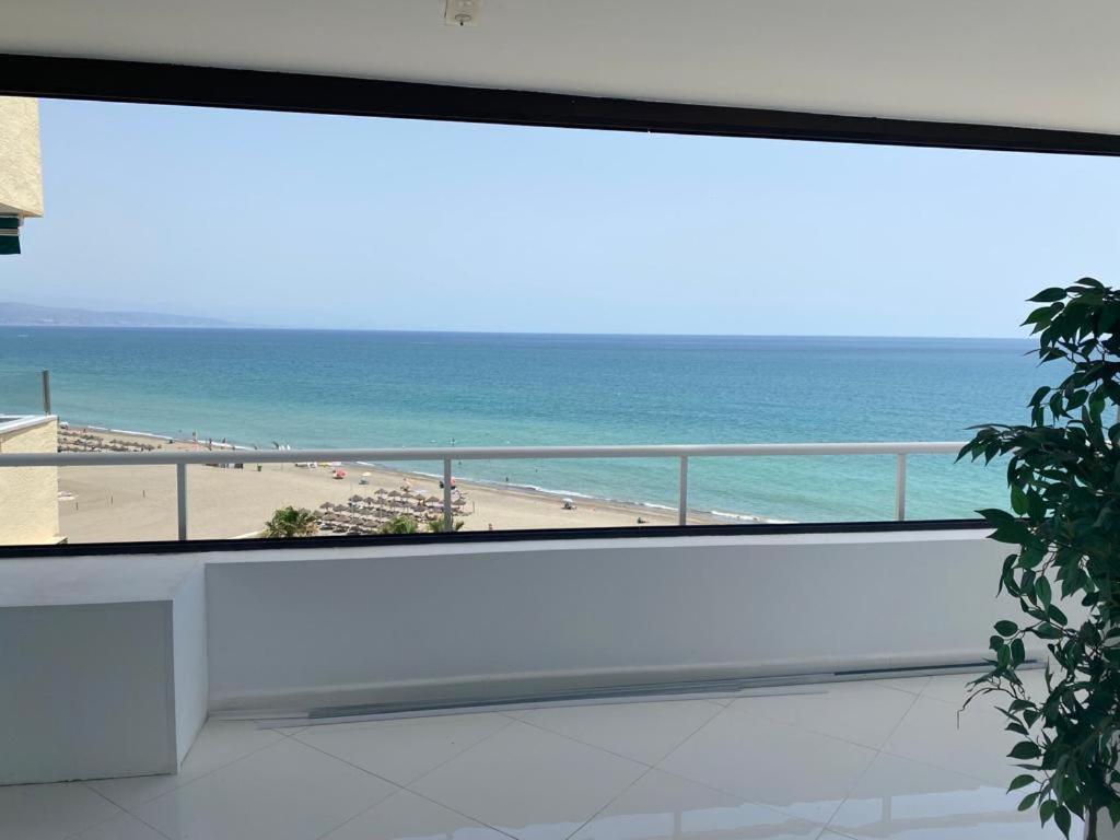 דירות טורמולינוס Edificio Playa Mar מראה חיצוני תמונה