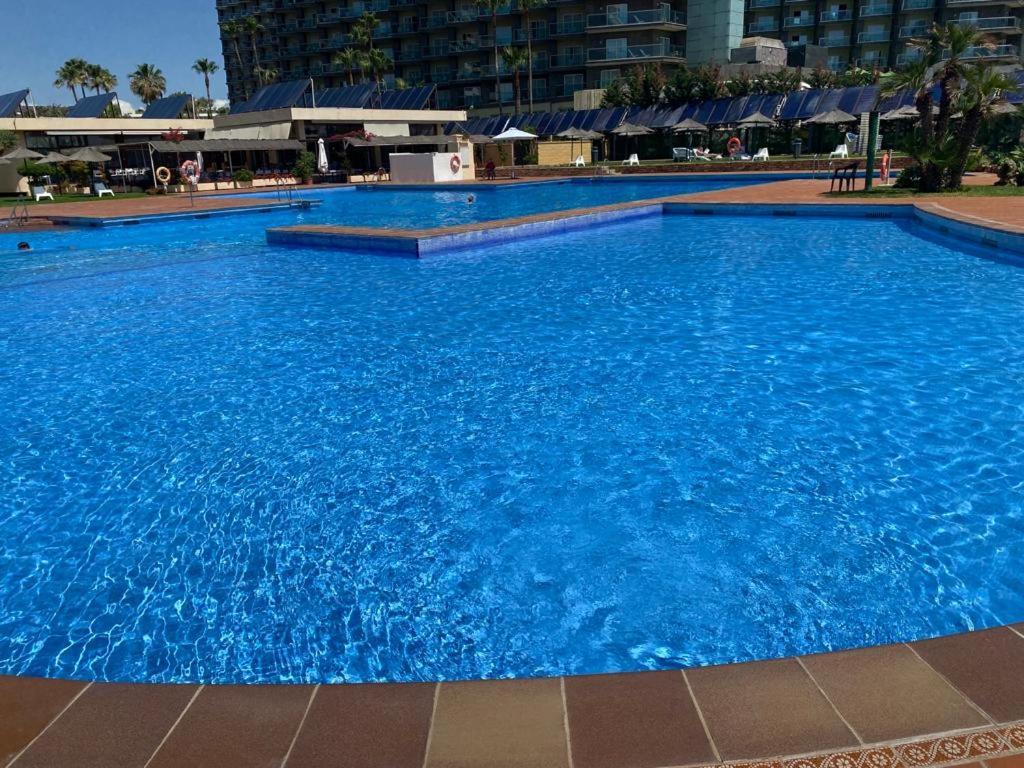 דירות טורמולינוס Edificio Playa Mar מראה חיצוני תמונה